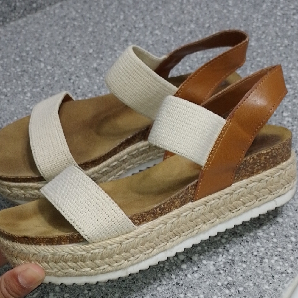 Steve Madden Cream and Tan Espadrille Sandals